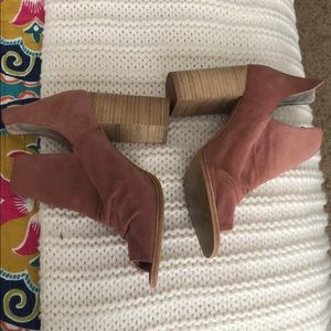 chinese laundry lash booties